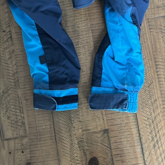 Burton Snowboard Jacket - Size Youth Medium - Picture 13 of 16